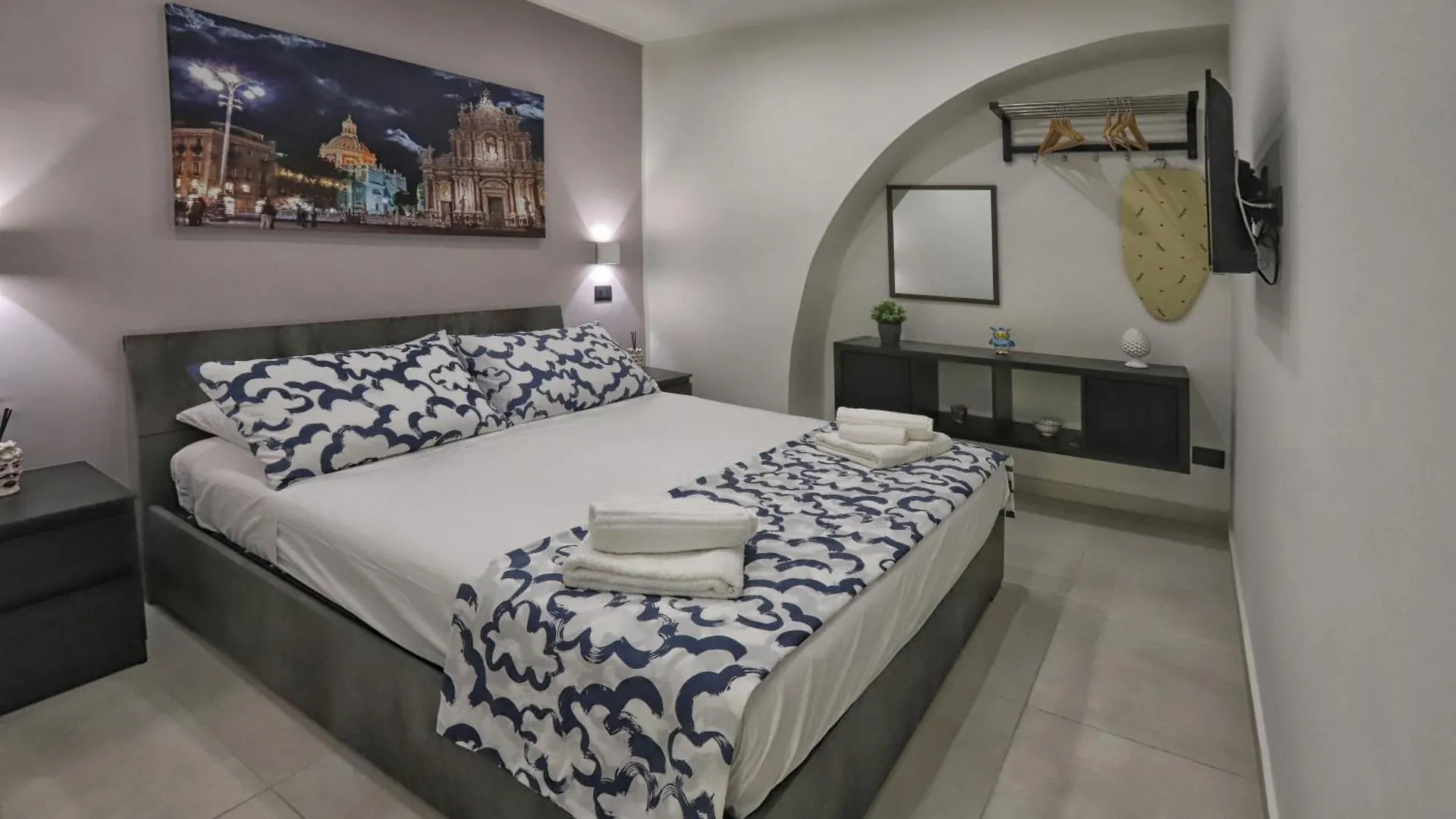 Vicolo 4 Apartment Aeroporto di Catania Fontana Rossa