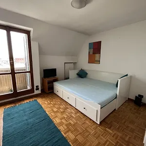 Porta Venezia, Monolocale Con Vista Sui Tetti Milano